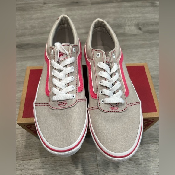 New in Box - Girls Vans Size 6 WARD SNEAKER IN POP STITCH GRAY/HONEYSUCKLE - Picture 4 of 9